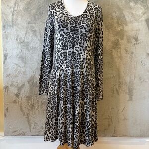 Leopard Animal Print Sweater Stretch Mobwife Long Sleeve Dress Sz 6